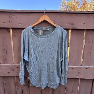 Saint Tropez West Heathered Blue Long Sleeve Scoop Neck Top